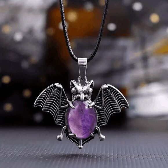 Silver Amethyst Bat Vampire Gothic Halloween Necklace Pendant - Picture 1 of 2
